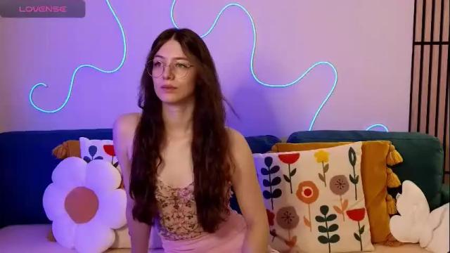 Image 7 of ester_hill Stream on Chaturbate on 1 month ago