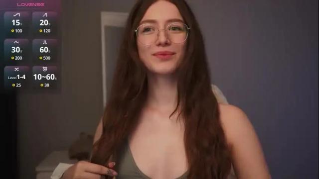 Image 3 of ester_hill Stream on Chaturbate on 14 days ago