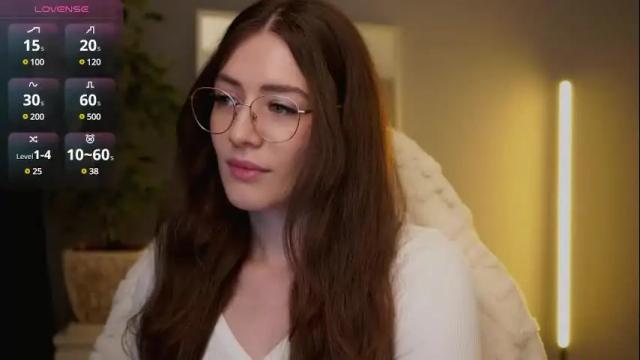 Image 10 of ester_hill Stream on Chaturbate on 5 days ago