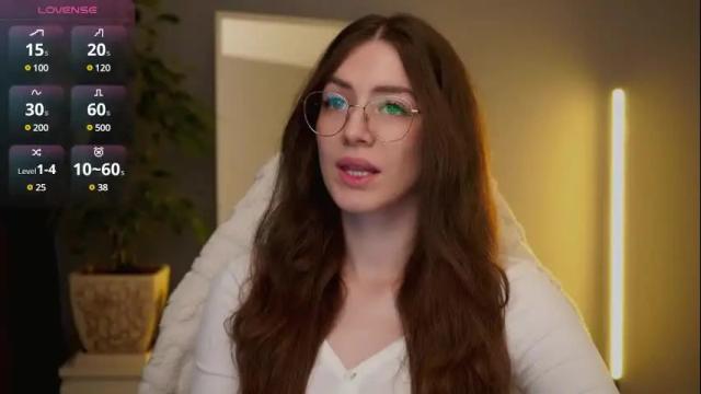 Image 12 of ester_hill Stream on Chaturbate on 5 days ago