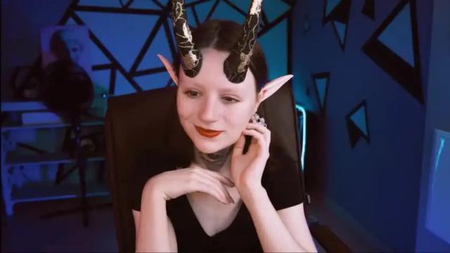 Image 10 of esterhernandes Stream on Chaturbate on 13 months ago