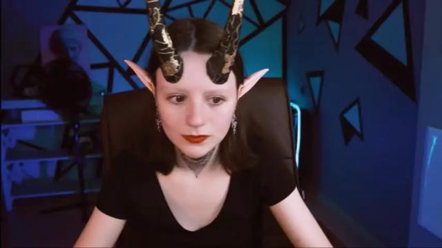 Image 11 of esterhernandes Stream on Chaturbate on 13 months ago