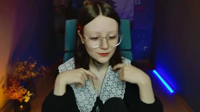 Image 12 of esterhernandes Stream on Chaturbate on 12 months ago