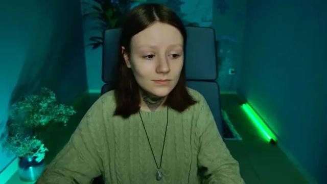 Image 11 of esterhernandes Stream on Chaturbate on 12 months ago