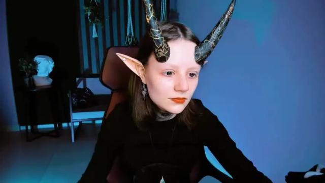 Image 12 of esterhernandes Stream on Chaturbate on 12 months ago