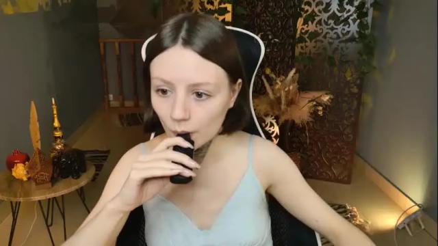 Thumbnail 1, esterhernandes's Stream at Chaturbate, 1 month ago