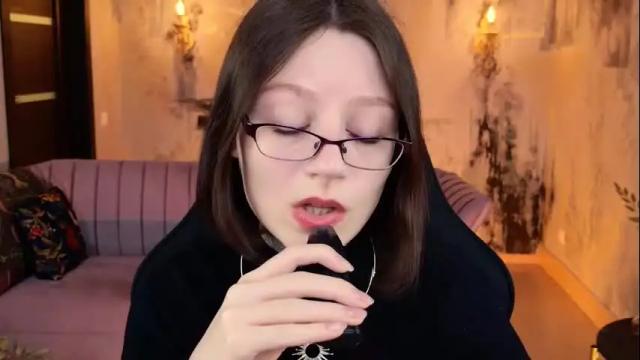 Image 2 of esterhernandes Stream on Chaturbate on 1 month ago