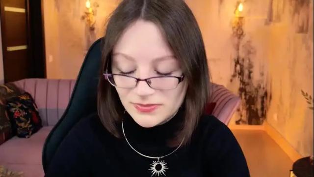 Image 3 of esterhernandes Stream on Chaturbate on 1 month ago