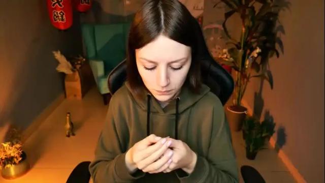 Image 3 of esterhernandes Stream on Chaturbate on 27 days ago