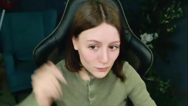 Image 10 of esterhernandes Stream on Chaturbate on 15 days ago