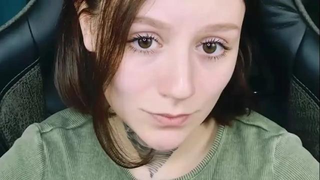 Image 3 of esterhernandes Stream on Chaturbate on 15 days ago
