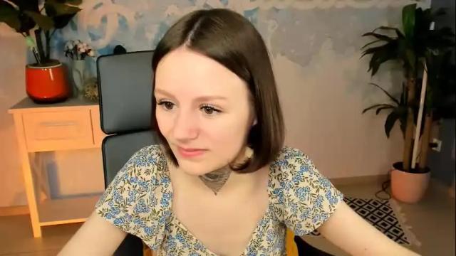 Image 12 of esterhernandes Stream on Chaturbate on 10 days ago