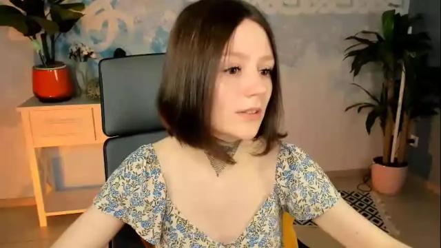 Image 2 of esterhernandes Stream on Chaturbate on 10 days ago