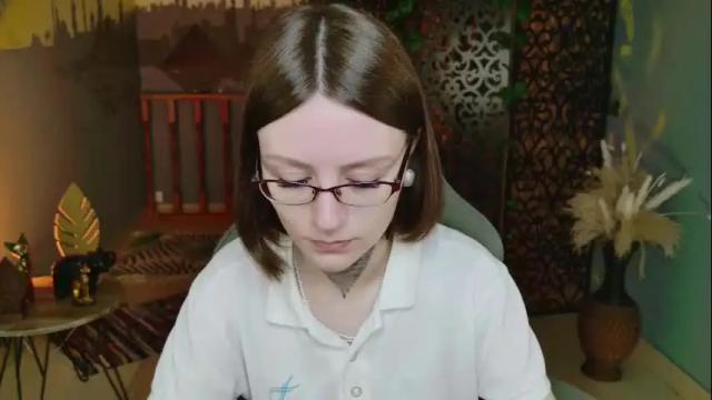 Image 10 of esterhernandes Stream on Chaturbate on 5 days ago