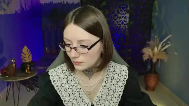 Image 10 of esterhernandes Stream on Chaturbate on 4 days ago