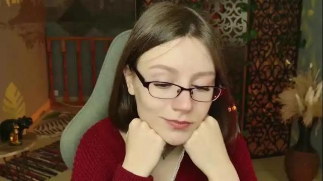Image 6 of esterhernandes Stream on Chaturbate on 3 days ago