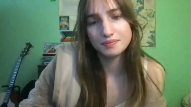 Image 11 of esthergreyplus Stream on Chaturbate on 1 month ago