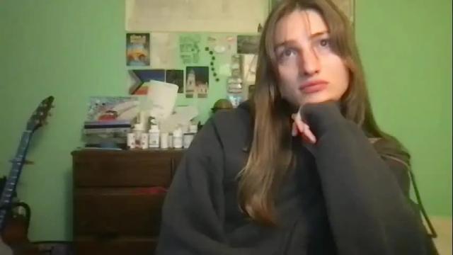 Image 6 of esthergreyplus Stream on Chaturbate on 6 days ago