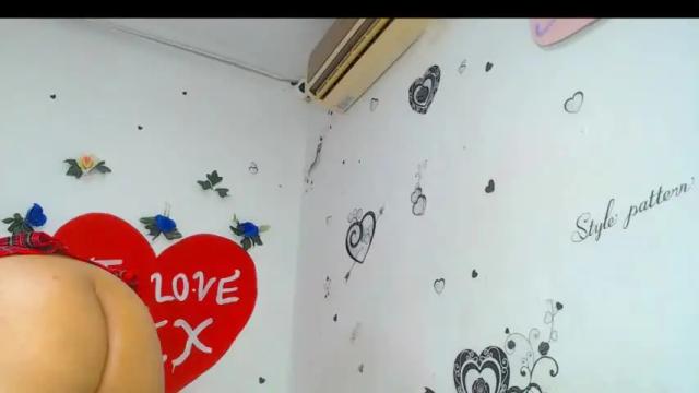 Image 7 of esthervagina21 Stream on Chaturbate on 16 months ago
