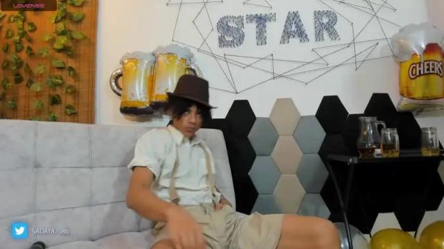 Image 4 of estilopuro Stream on Chaturbate on 19 months ago