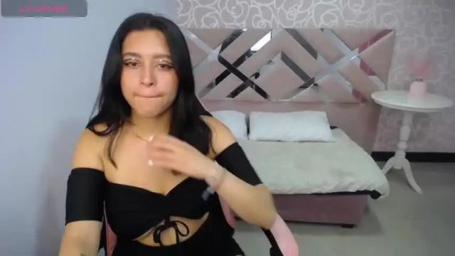 Image 10 of estrella_ch Stream on Chaturbate on 16 months ago