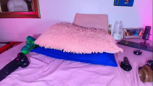 Image 7 of estrella_hanks_ Stream on Chaturbate on 14 days ago