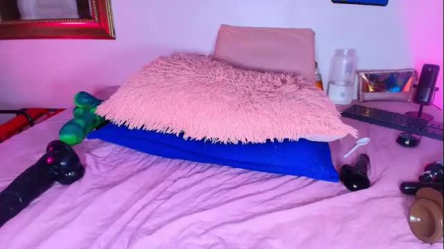 Image 8 of estrella_hanks_ Stream on Chaturbate on 14 days ago