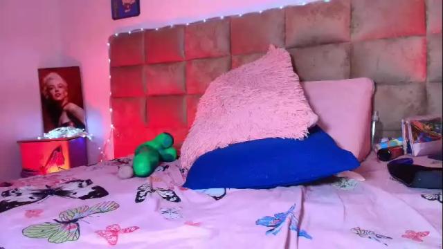 Image 6 of estrella_hanks_ Stream on Chaturbate on 1 day ago