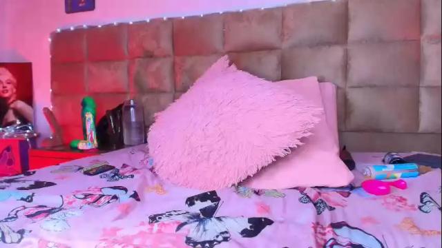 Image 4 of estrella_hanks_ Stream on Chaturbate on 1 month ago