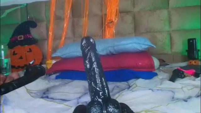 Image 2 of estrella_hanks_ Stream on Chaturbate on 5 days ago