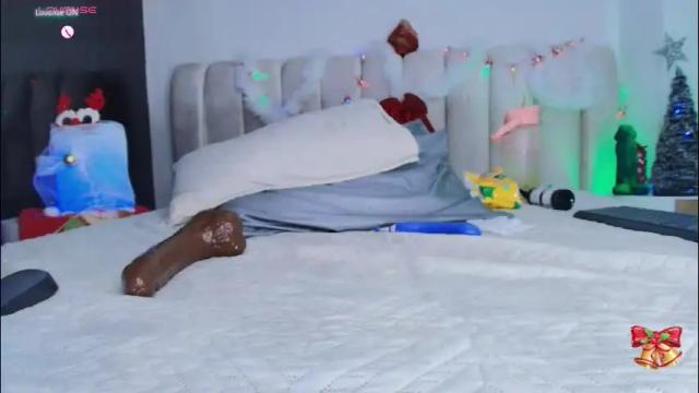 Image 8 of estrella_hanks_ Stream on Chaturbate on 1 month ago