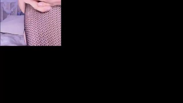 Image 2 of estrella_hanks_ Stream on Chaturbate on 1 month ago