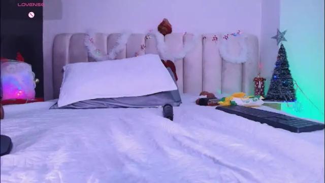 Image 4 of estrella_hanks_ Stream on Chaturbate on 24 days ago