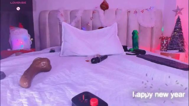 Image 10 of estrella_hanks_ Stream on Chaturbate on 21 days ago