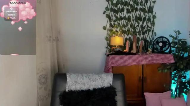 Image 7 of estrellah__ Stream on Chaturbate on 10 days ago