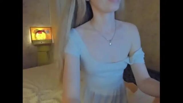 Image 6 of etaleta Stream on Chaturbate on 18 months ago