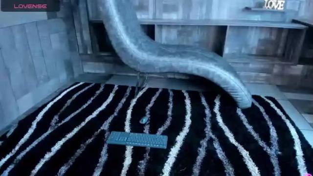 Image 6 of eternalfusion_ Stream on Chaturbate on 14 months ago