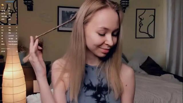 Image 2 of eugeniabrainard Stream on Chaturbate on 1 month ago