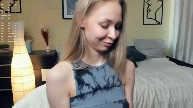 Image 2 of eugeniabrainard Stream on Chaturbate on 1 month ago