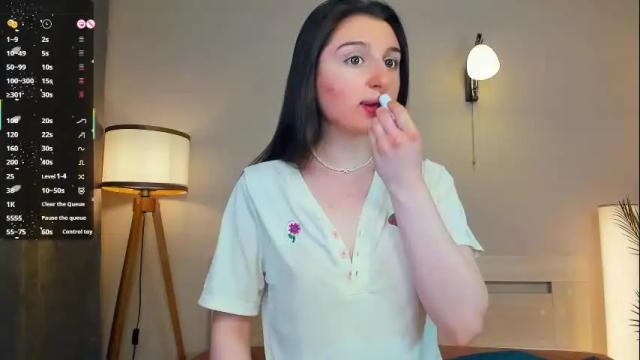 Image 11 of eugeniabrainard Stream on Chaturbate on 11 days ago
