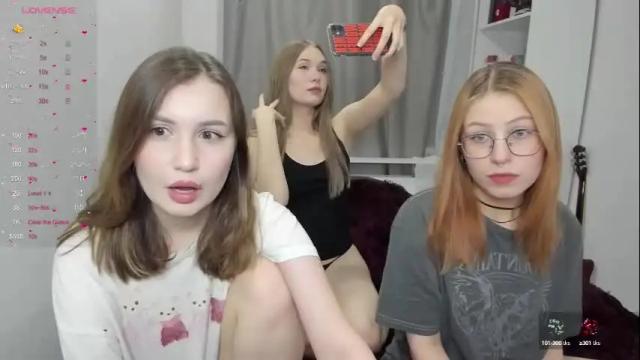 Image 2 of eumomino Stream on Chaturbate on 2 months ago