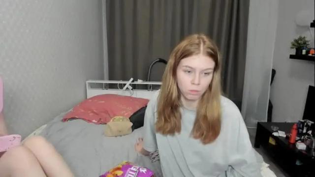 Image 7 of eumomino Stream on Chaturbate on 19 days ago