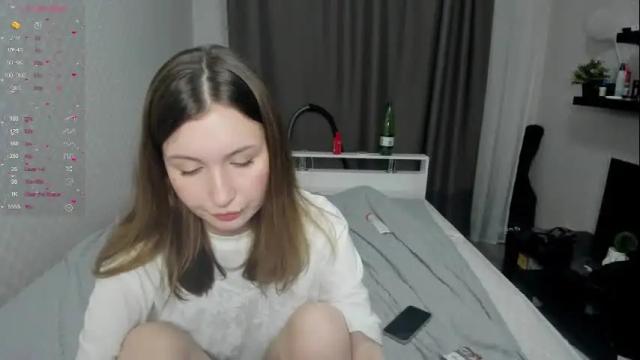 Image 8 of eumomino Stream on Chaturbate on 13 days ago