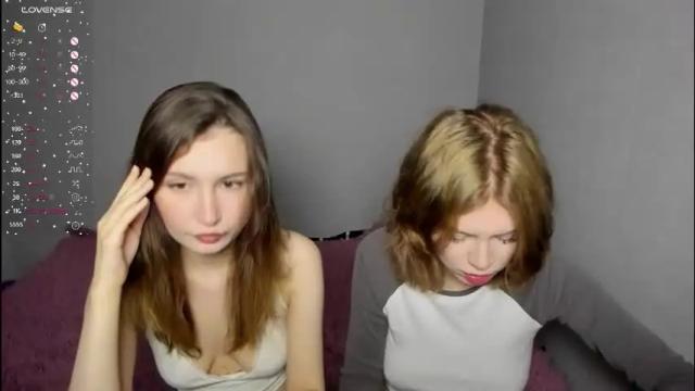 Image 3 of eumomino Stream on Chaturbate on 24 days ago