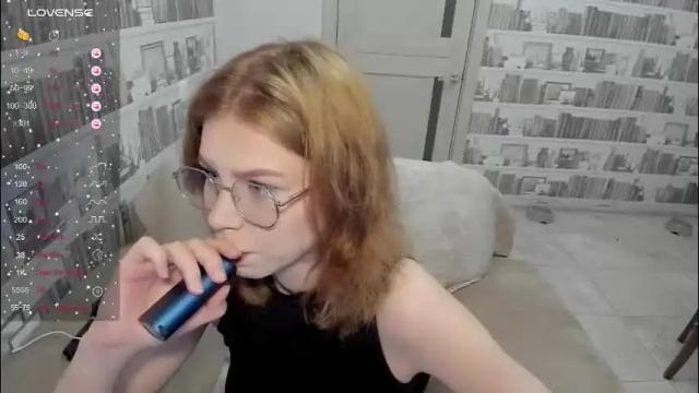 Image 4 of eumomino Stream on Chaturbate on 3 days ago