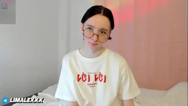 Image 3 of euphoria_girls Stream on Chaturbate on 8 days ago
