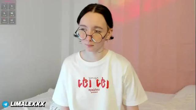 Image 8 of euphoria_girls Stream on Chaturbate on 8 days ago