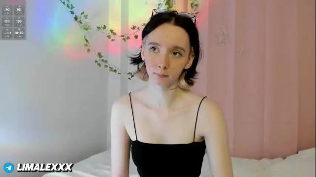 Image 11 of euphoria_girls Stream on Chaturbate on 4 days ago