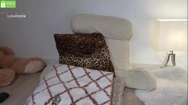 Image 8 of eva69muller Stream on Chaturbate on 28 days ago