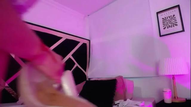 Image 4 of eva_45love Stream on Chaturbate on 19 days ago